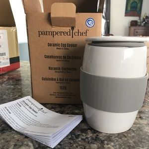 Pampered Chef Ceramic Egg Cooker
